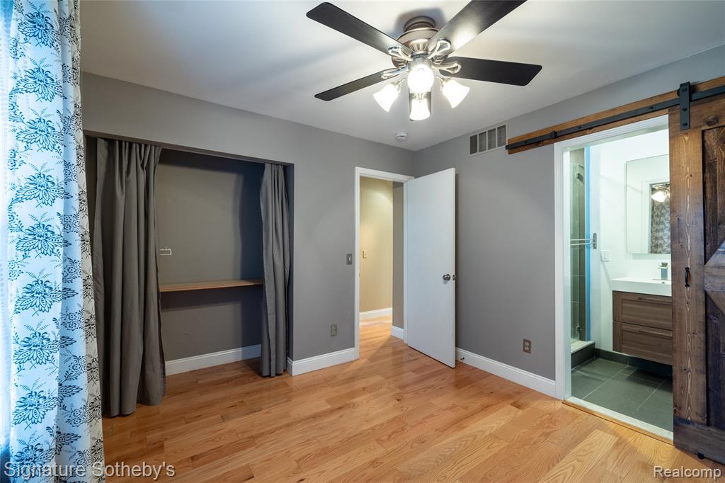 818 N Main Street Property Photo 17