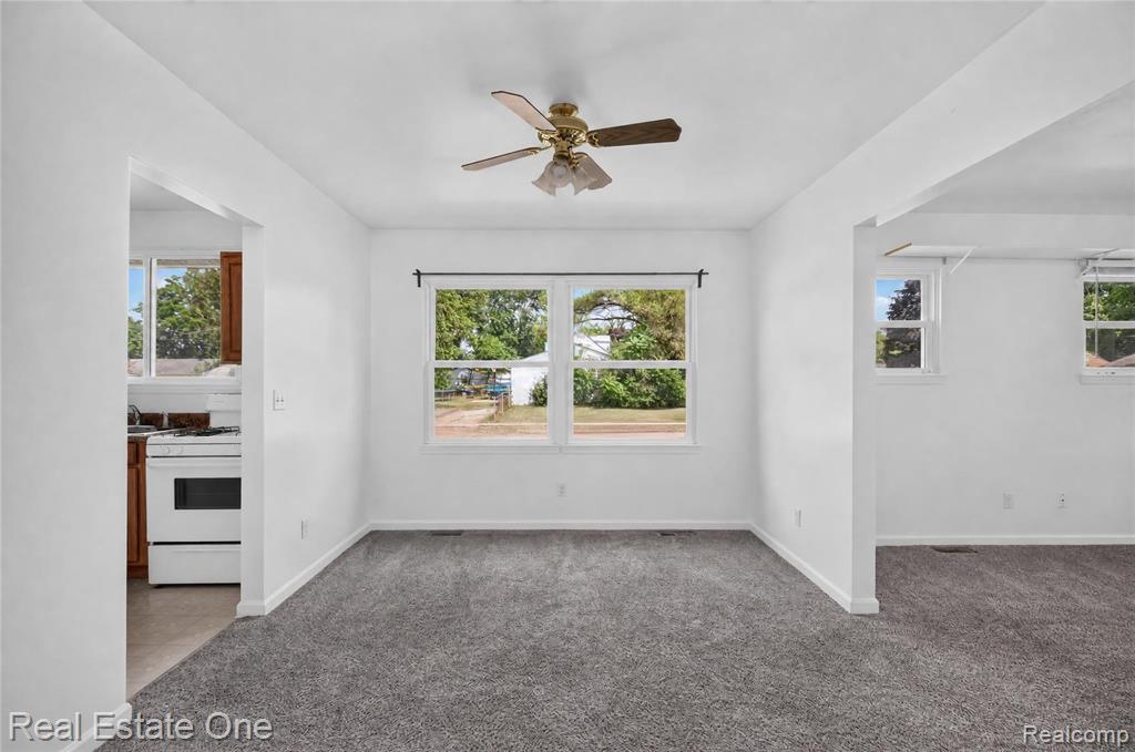 5749 Wilmer Street Property Photo 6