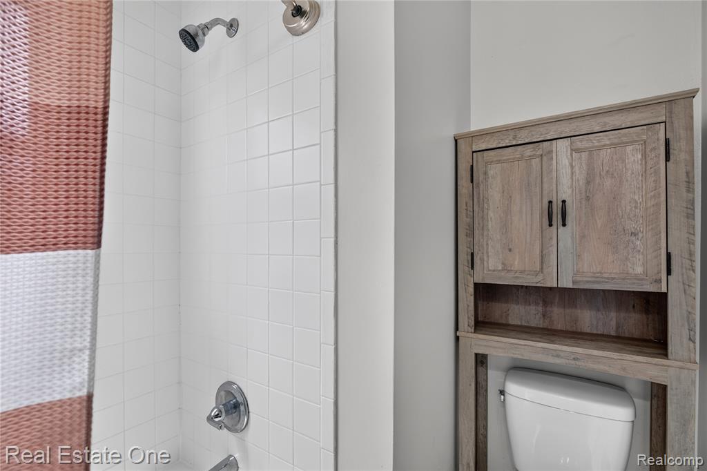 5749 Wilmer Street Property Photo 15