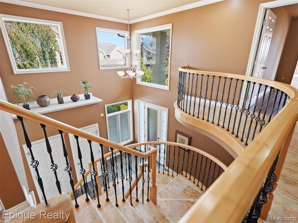 32354 N River Road Property Photo 21