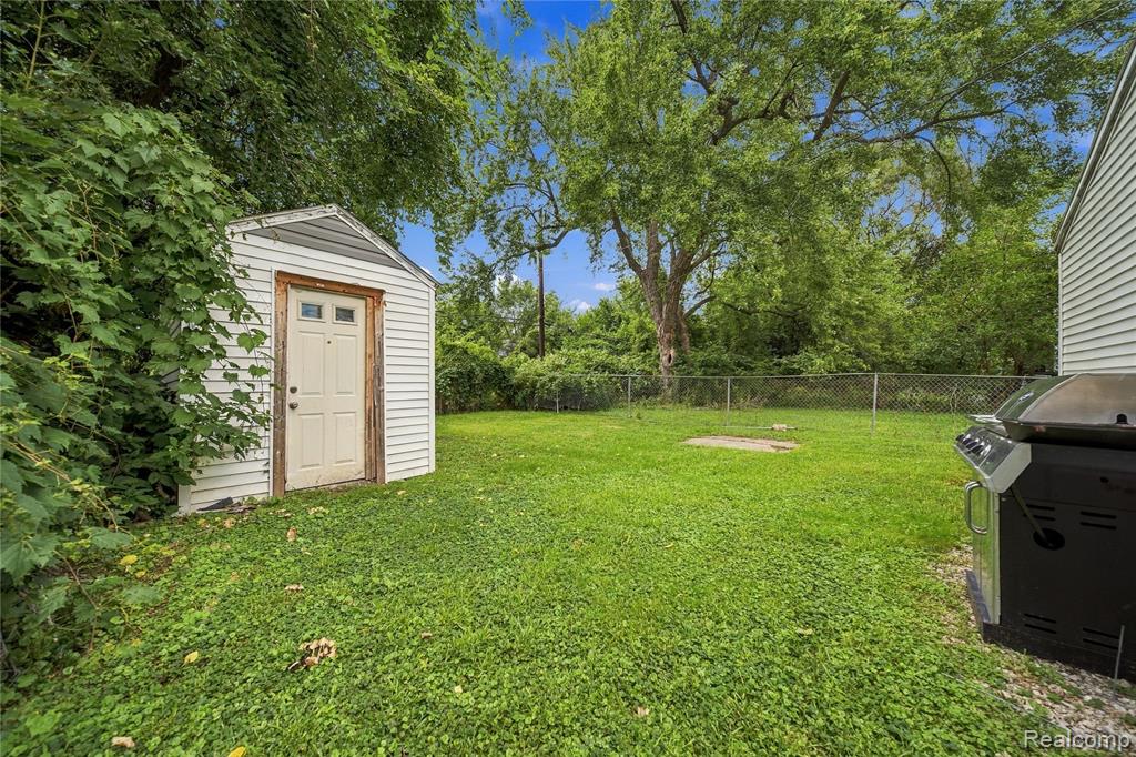 1444 S Liddesdale Street Property Photo 3