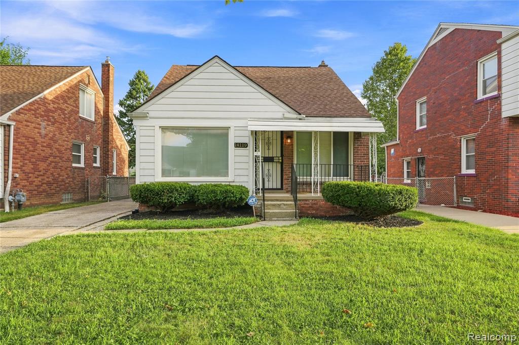 14119 Edmore Drive Property Photo 1