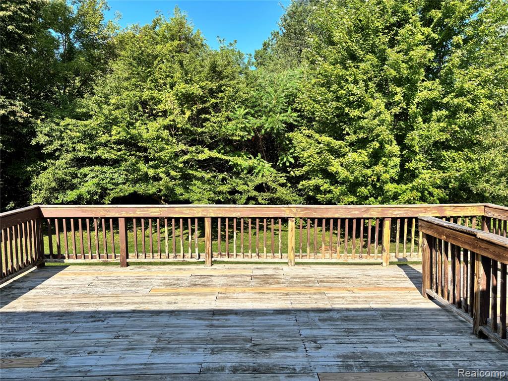 15044 Cutler Drive Property Photo 7