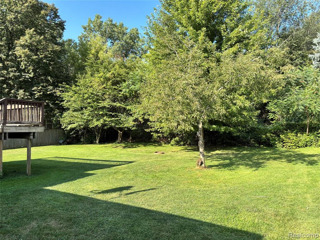 15044 Cutler Drive Property Photo 9