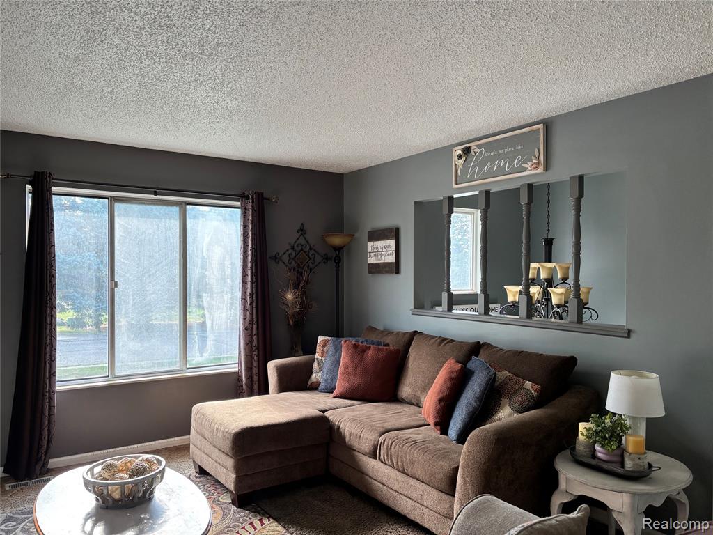 15044 Cutler Drive Property Photo 12