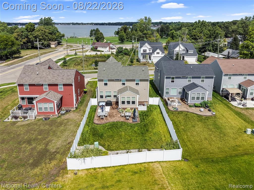 110 Wainwright Property Photo 11
