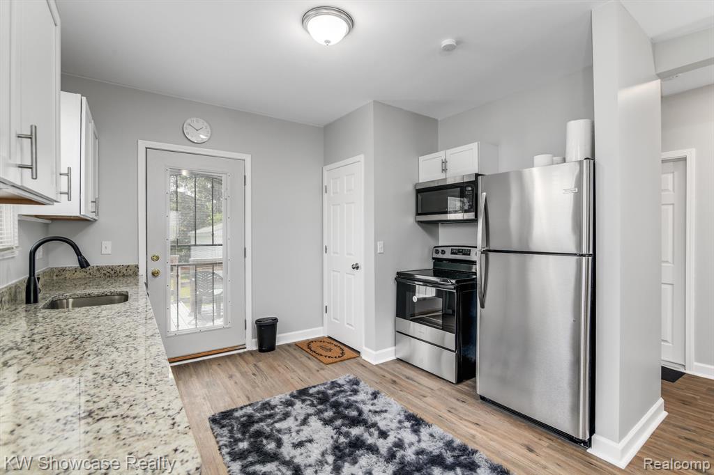 7244 Jackson Avenue Property Photo 9