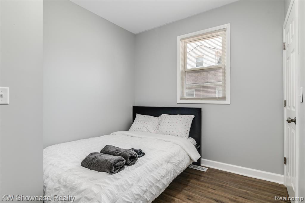 7244 Jackson Avenue Property Photo 11