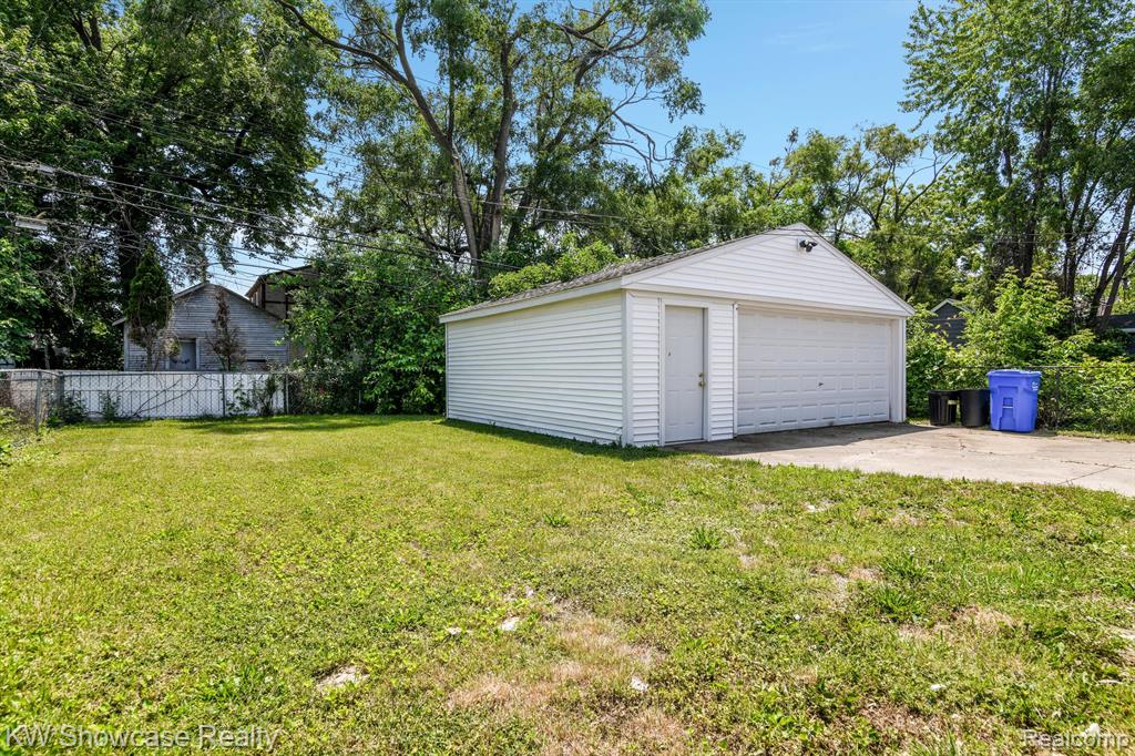 7244 Jackson Avenue Property Photo 15