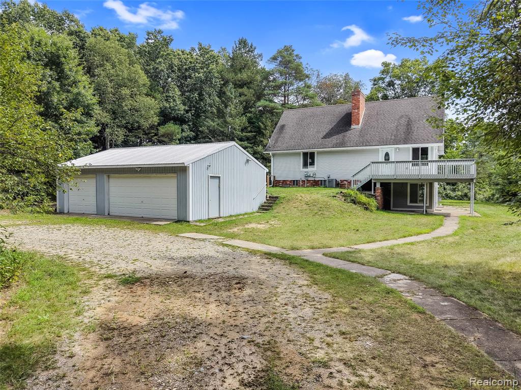 8484 Eaton Road Property Photo 1