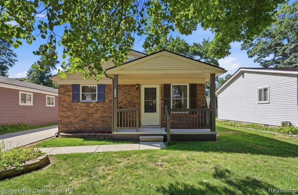 8834 Janis Street Property Photo 1