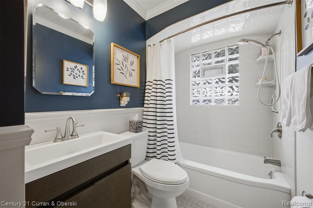1521 Highview Street Property Photo 11