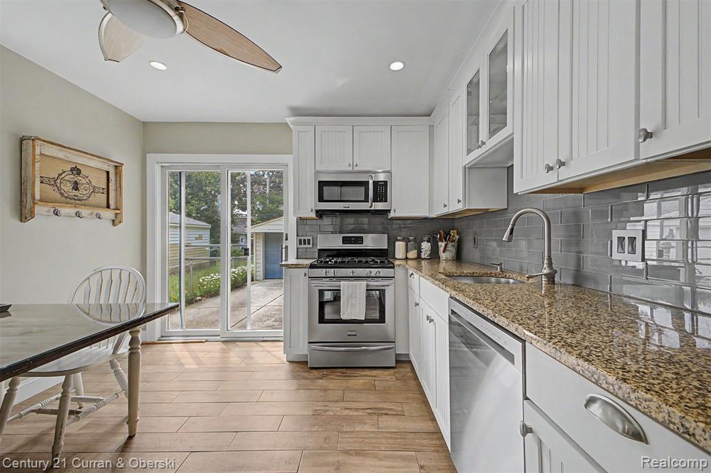1521 Highview Street Property Photo 13