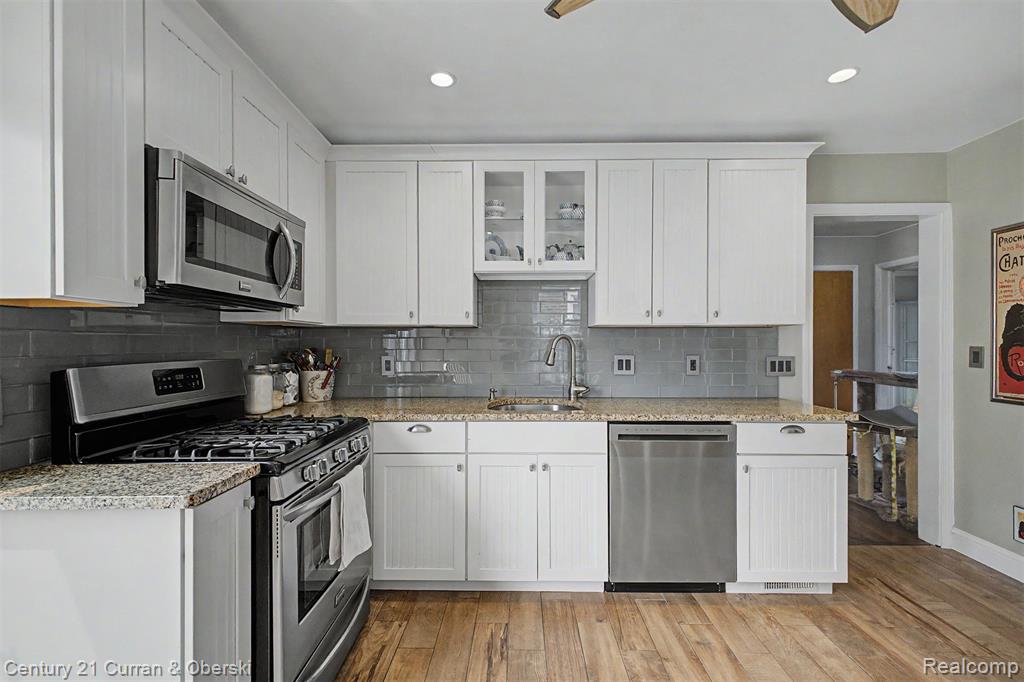 1521 Highview Street Property Photo 16