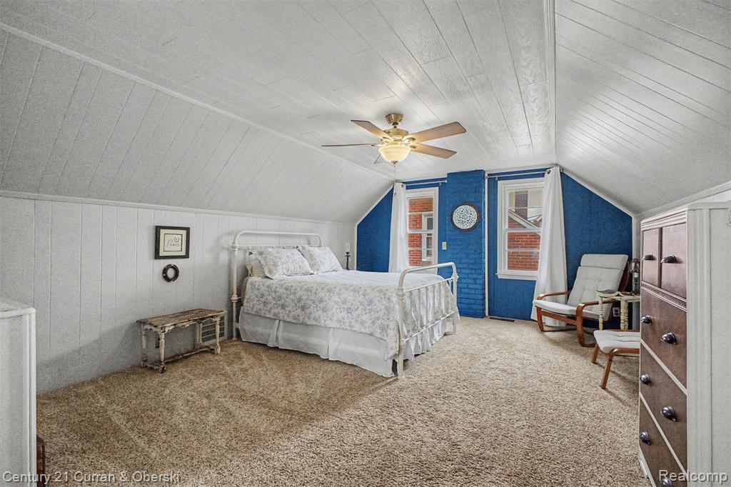 1521 Highview Street Property Photo 20