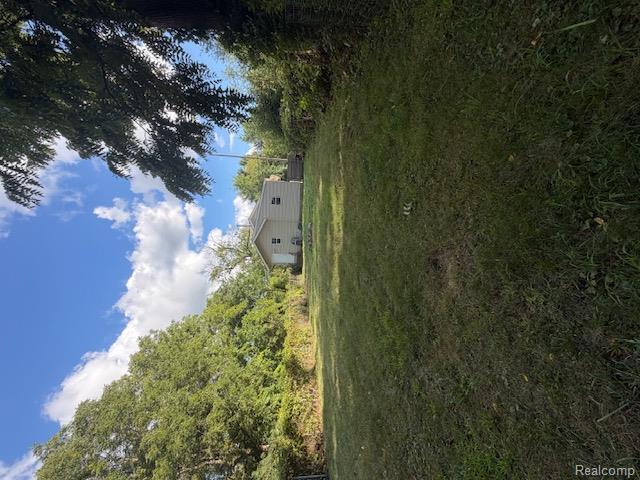 449 Midway Avenue Property Photo 20