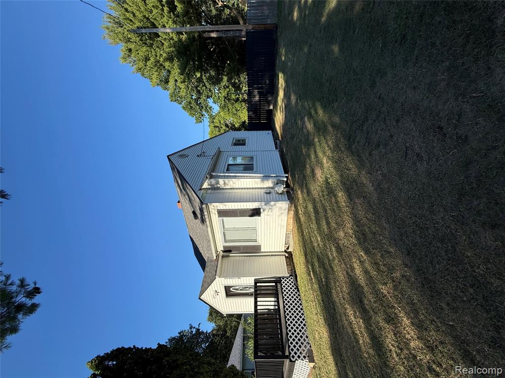 3270 N Term Street Property Photo 2