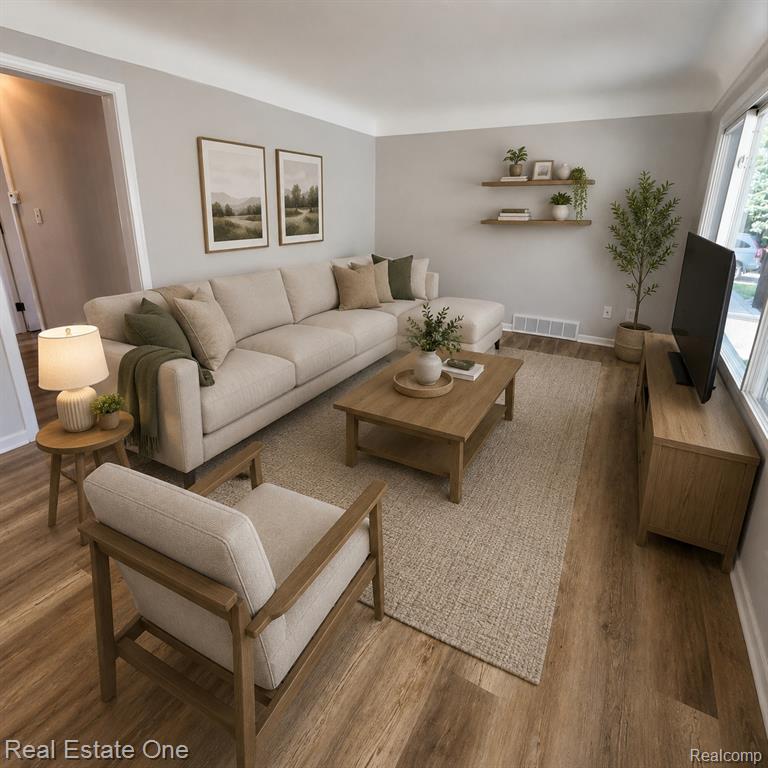 24605 Brittany Avenue Property Photo 6