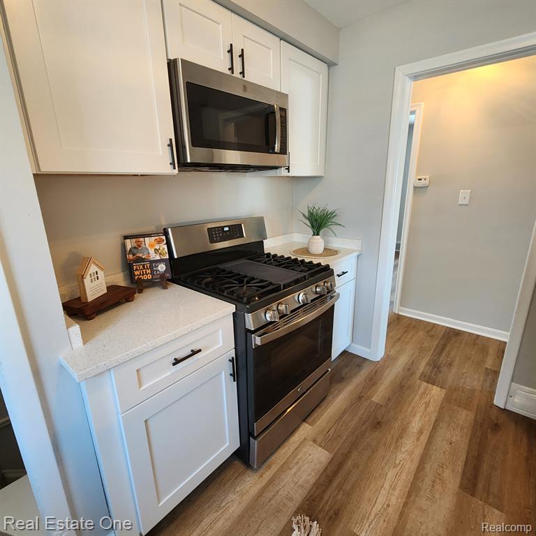 24605 Brittany Avenue Property Photo 10