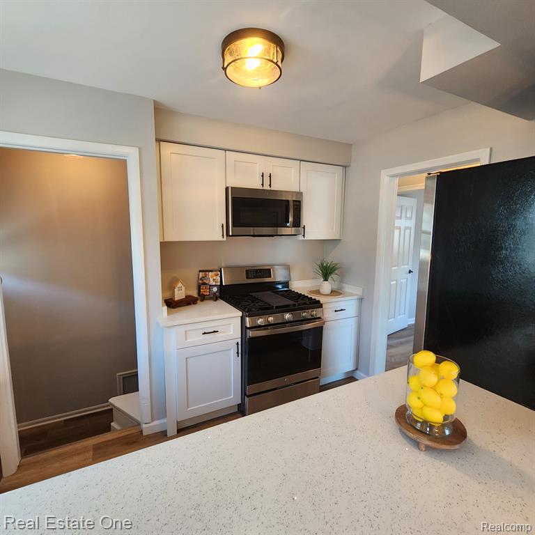24605 Brittany Avenue Property Photo 15