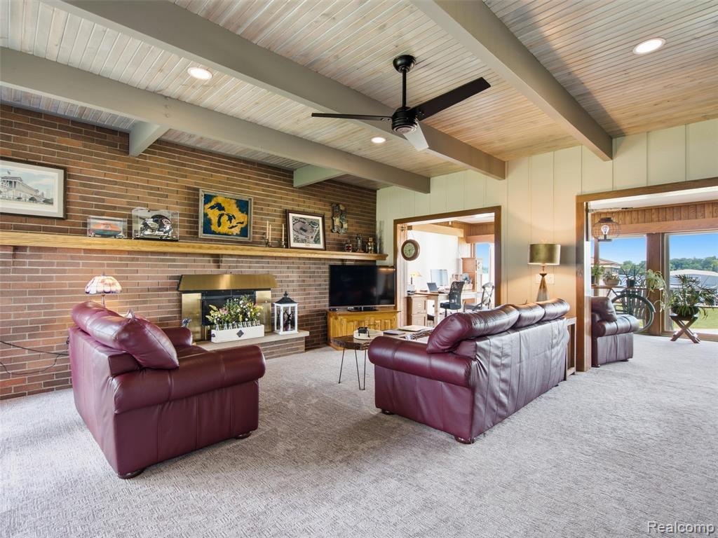 12067 Torrey Road Property Photo 12