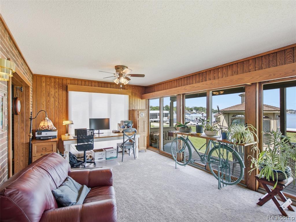 12067 Torrey Road Property Photo 14