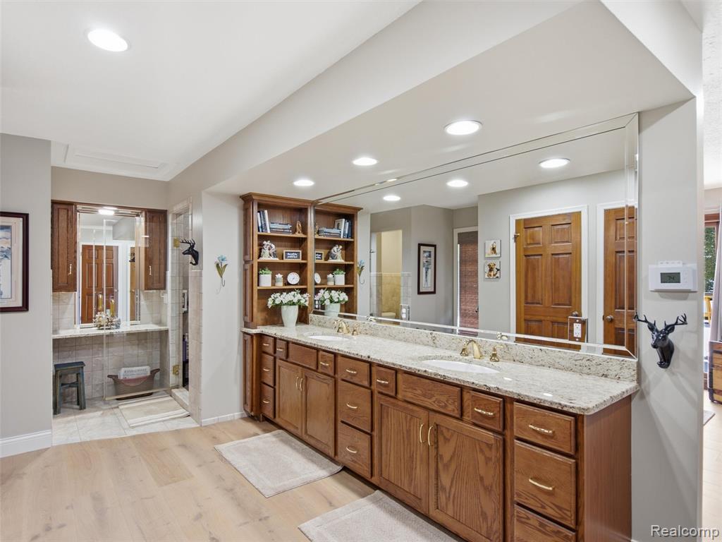 12067 Torrey Road Property Photo 22