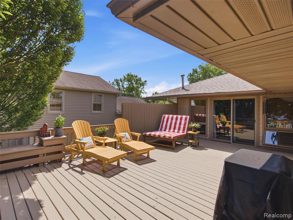 12067 Torrey Road Property Photo 28