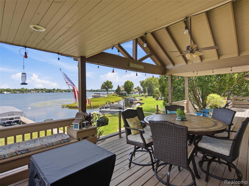 12067 Torrey Road Property Photo 29