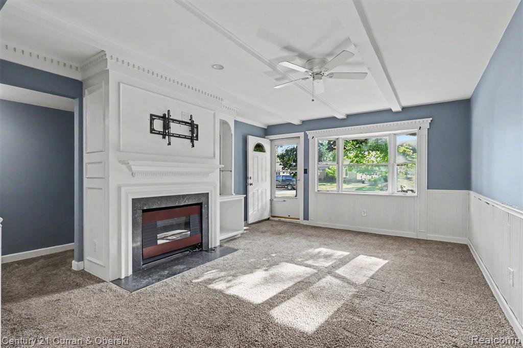 7908 Clippert Street Property Photo 3