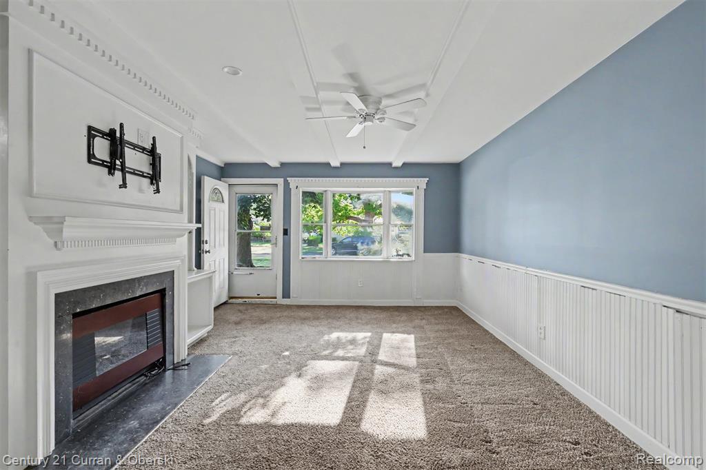 7908 Clippert Street Property Photo 4