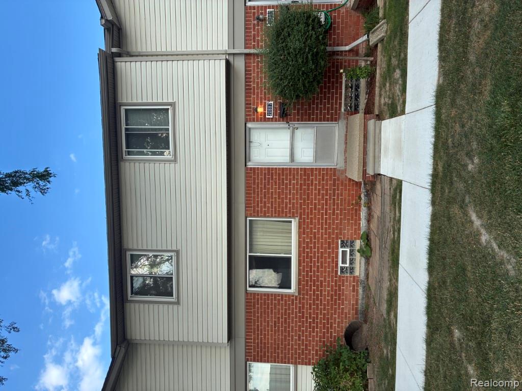 20887 Washington Property Photo 1