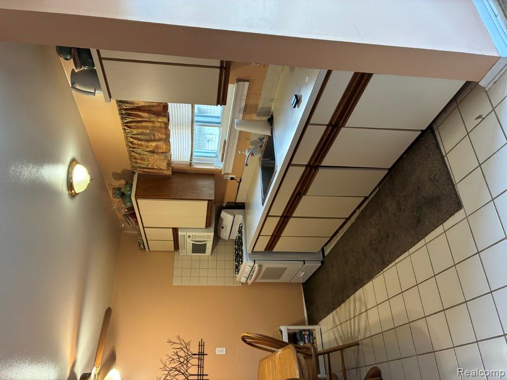20887 Washington Property Photo 8
