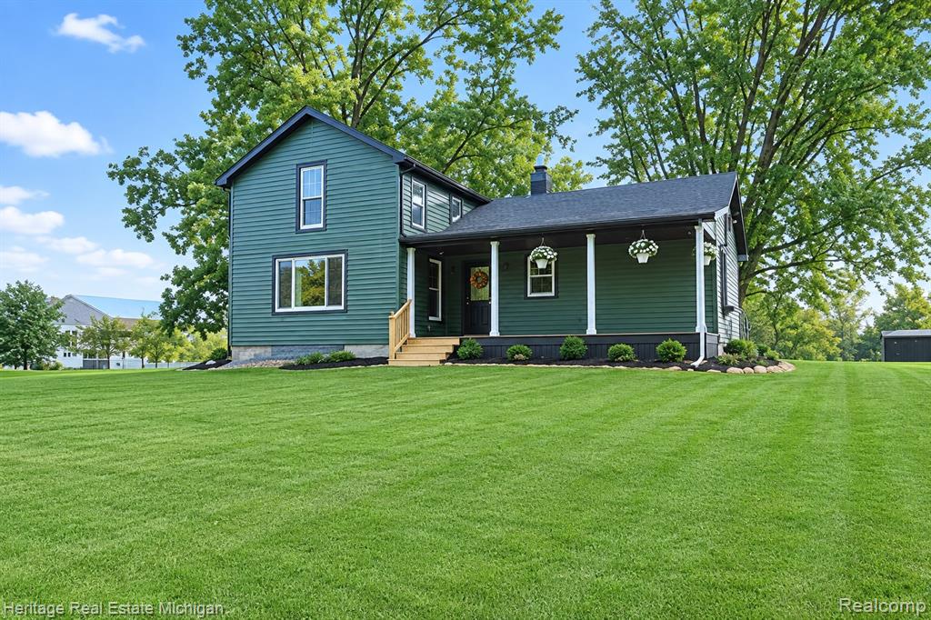7856 Newberry Road Property Photo 1