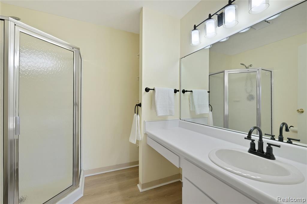 619 Perry Creek Drive Property Photo 11