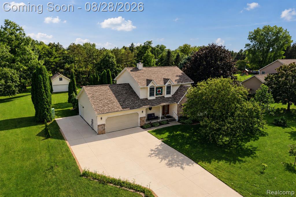 9380 Englishman Drive Property Photo 1