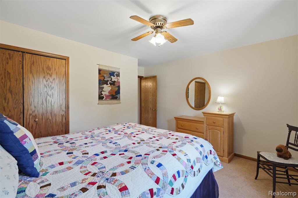 9380 Englishman Drive Property Photo 29