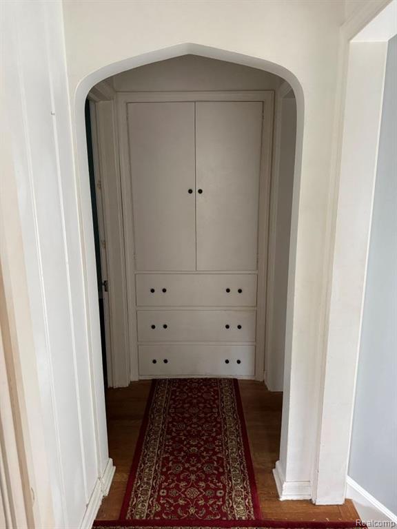 724 Kensington Avenue Property Photo 10