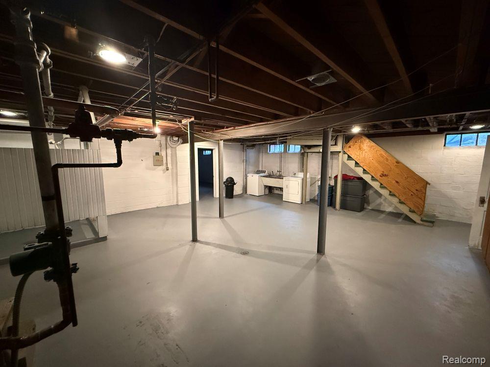 724 Kensington Avenue Property Photo 15