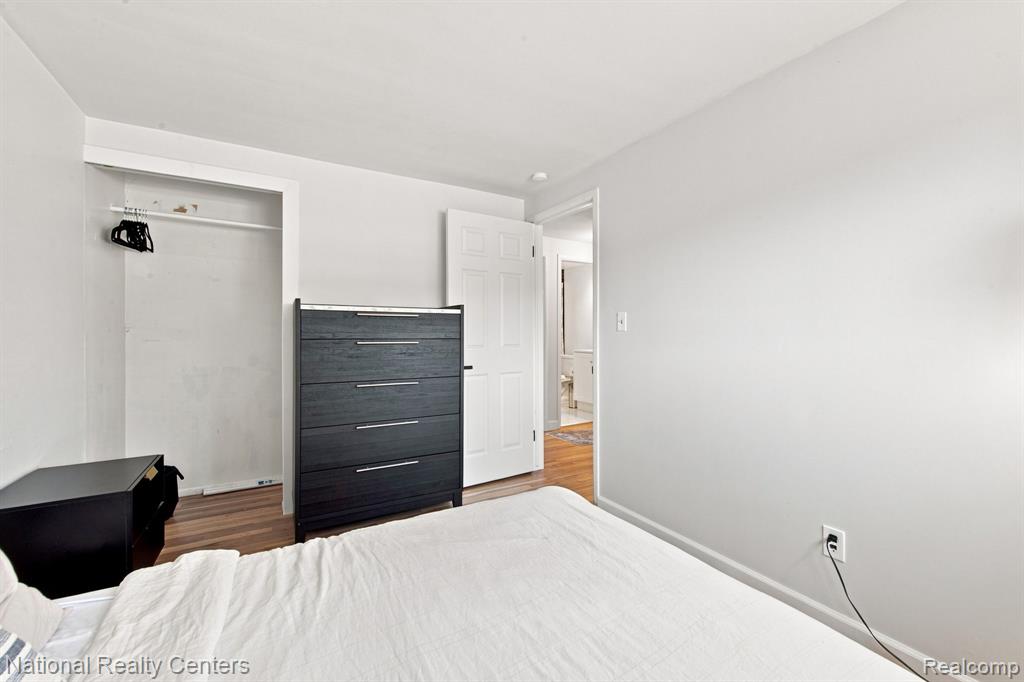 38030 Westvale Street Property Photo 21