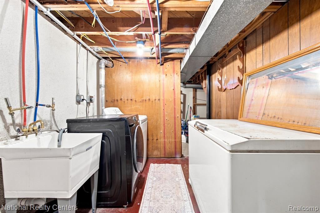 38030 Westvale Street Property Photo 25
