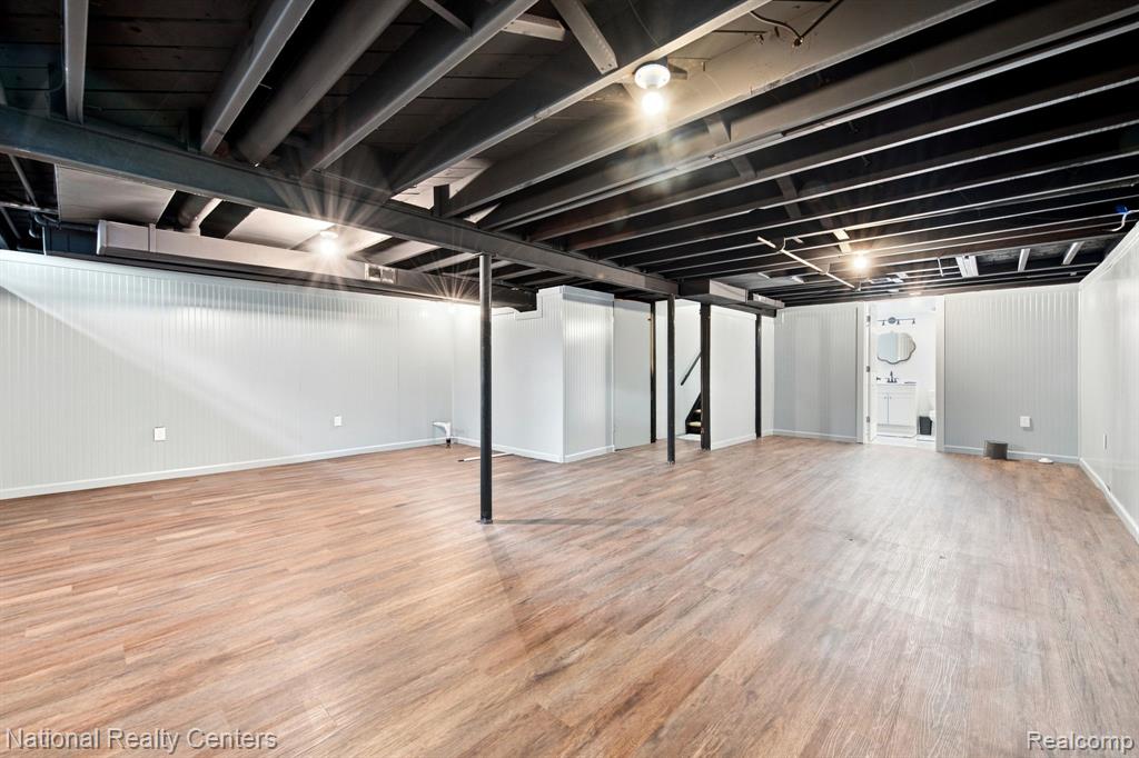 38030 Westvale Street Property Photo 26
