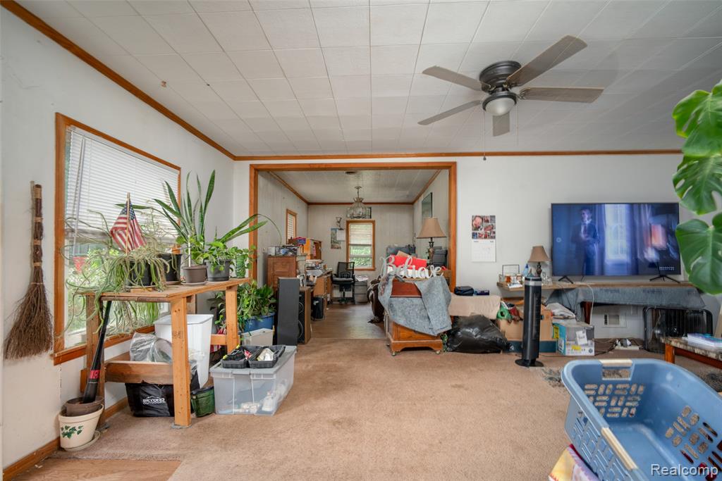 22211 Grandy Street Property Photo 3
