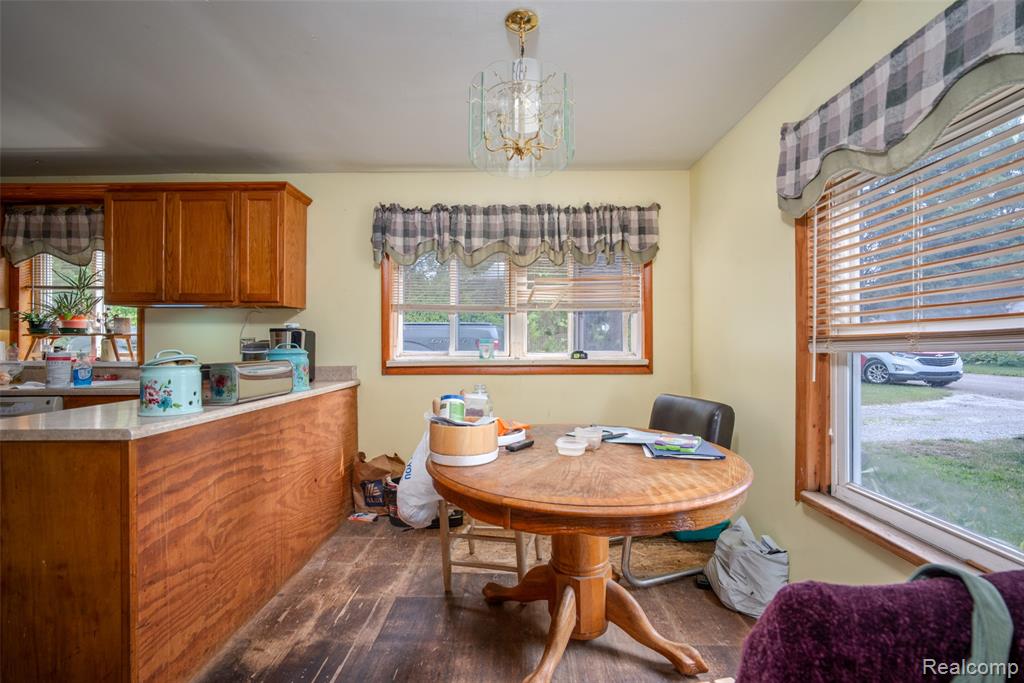 22211 Grandy Street Property Photo 6