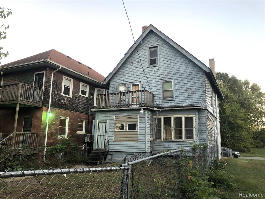 601 Westminster Street Property Photo 20