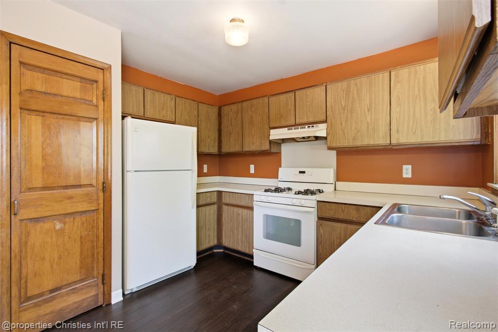 2814 Warrior Drive Property Photo 7