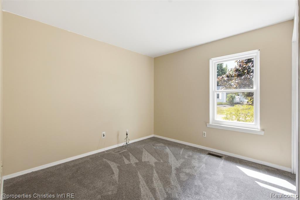 2814 Warrior Drive Property Photo 11