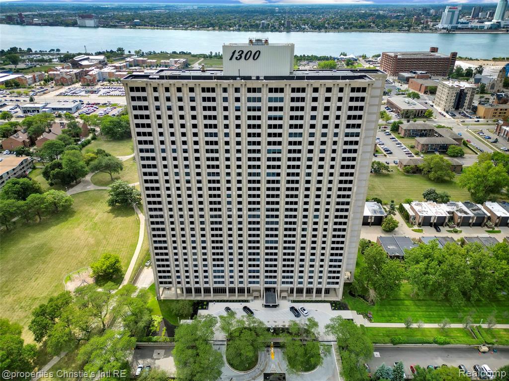1300 E Lafayette Street Property Photo 1
