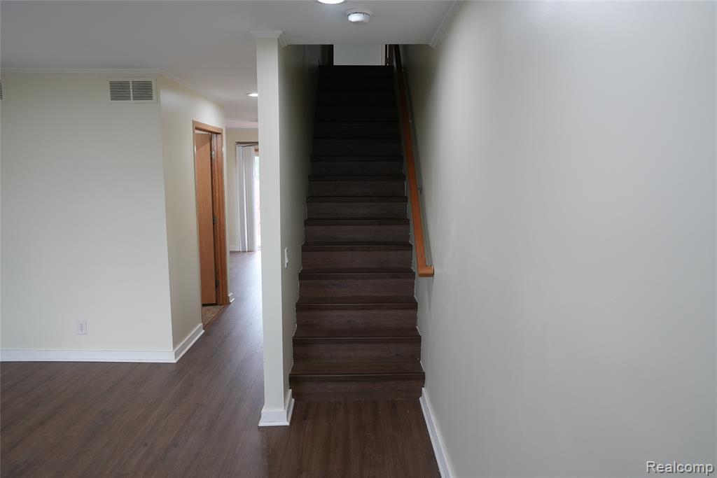 2018 John R Road Property Photo 11