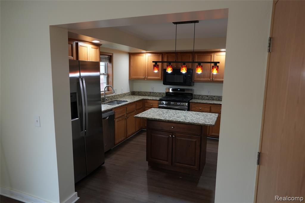 2018 John R Road Property Photo 12